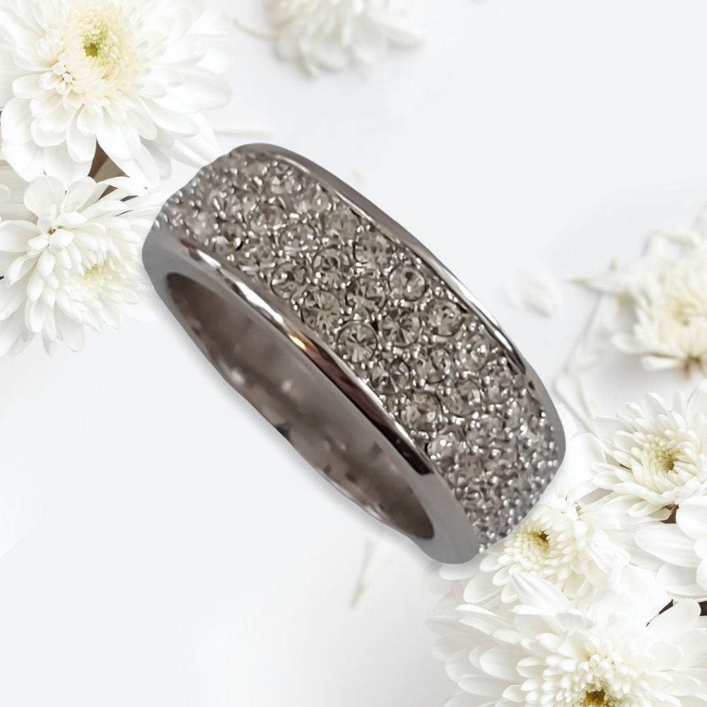 Silver Plated Cubic Zirconia Circular Ring